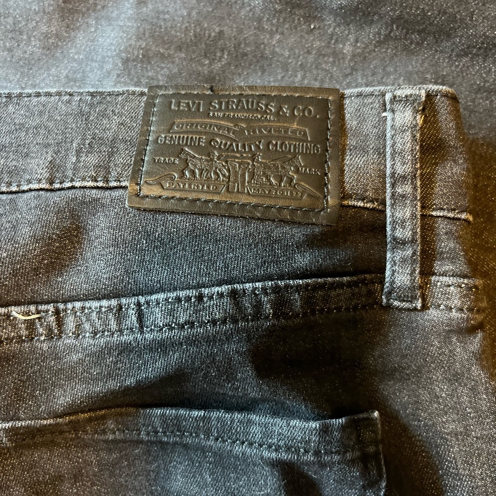 Bootcut Levi’s - Picture 5 of 6